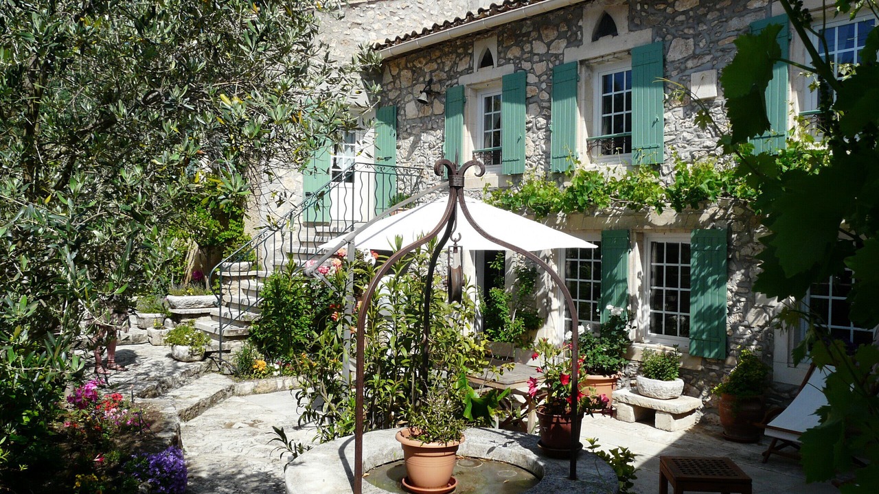 Photo of Outdoor in Orgon