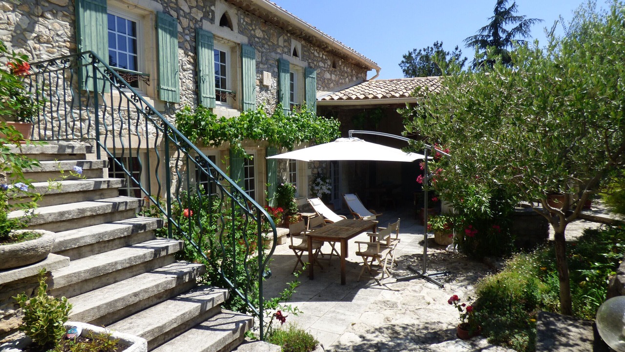 Photo of Outdoor in Orgon