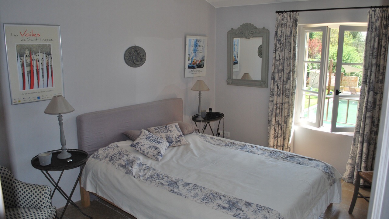 Photo of Bedroom in Eguilles