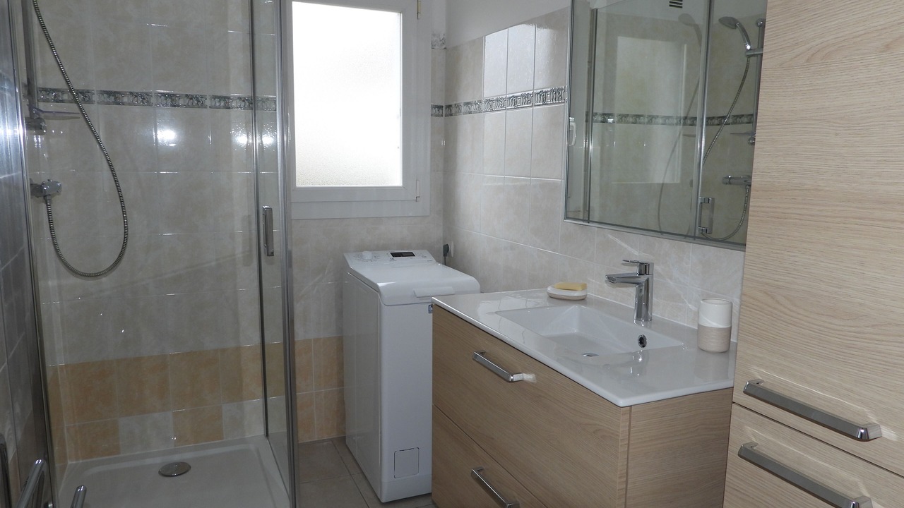 Photo of Bathroom in Six-Fours-les-Plages