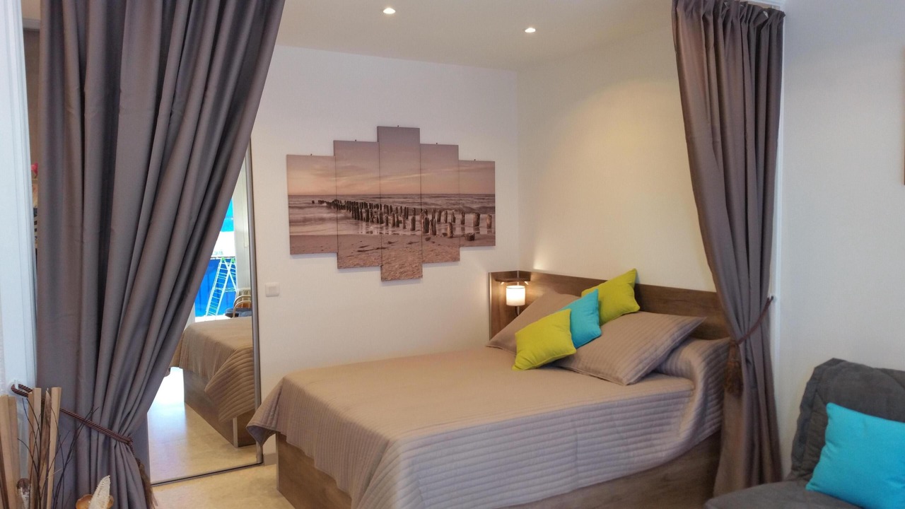 Photo of Bedroom in Menton