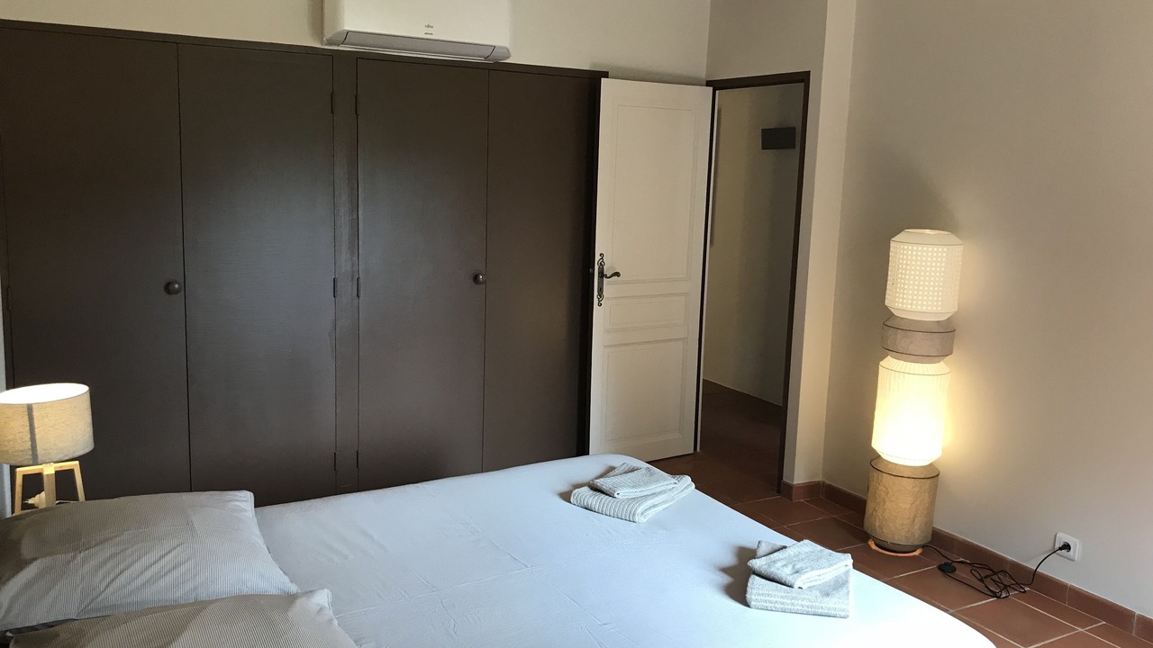 Photo of Bedroom in Bonnieux