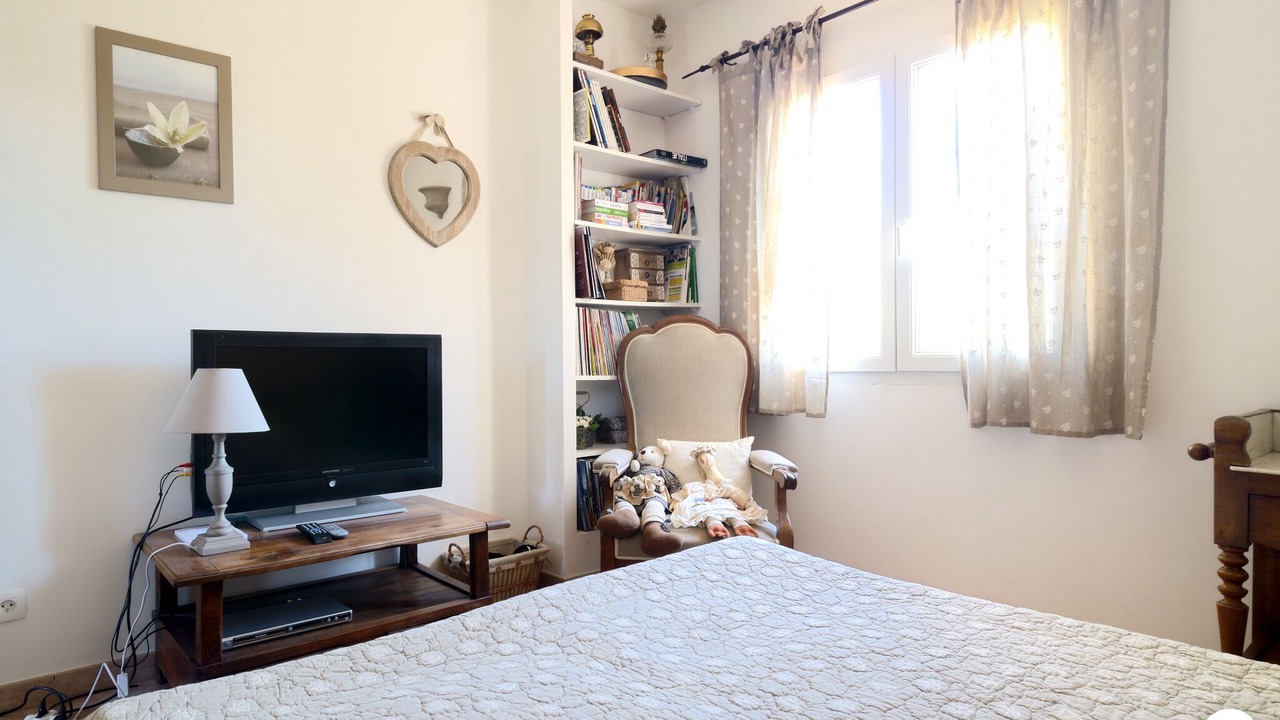 Photo of Bedroom in Eguilles