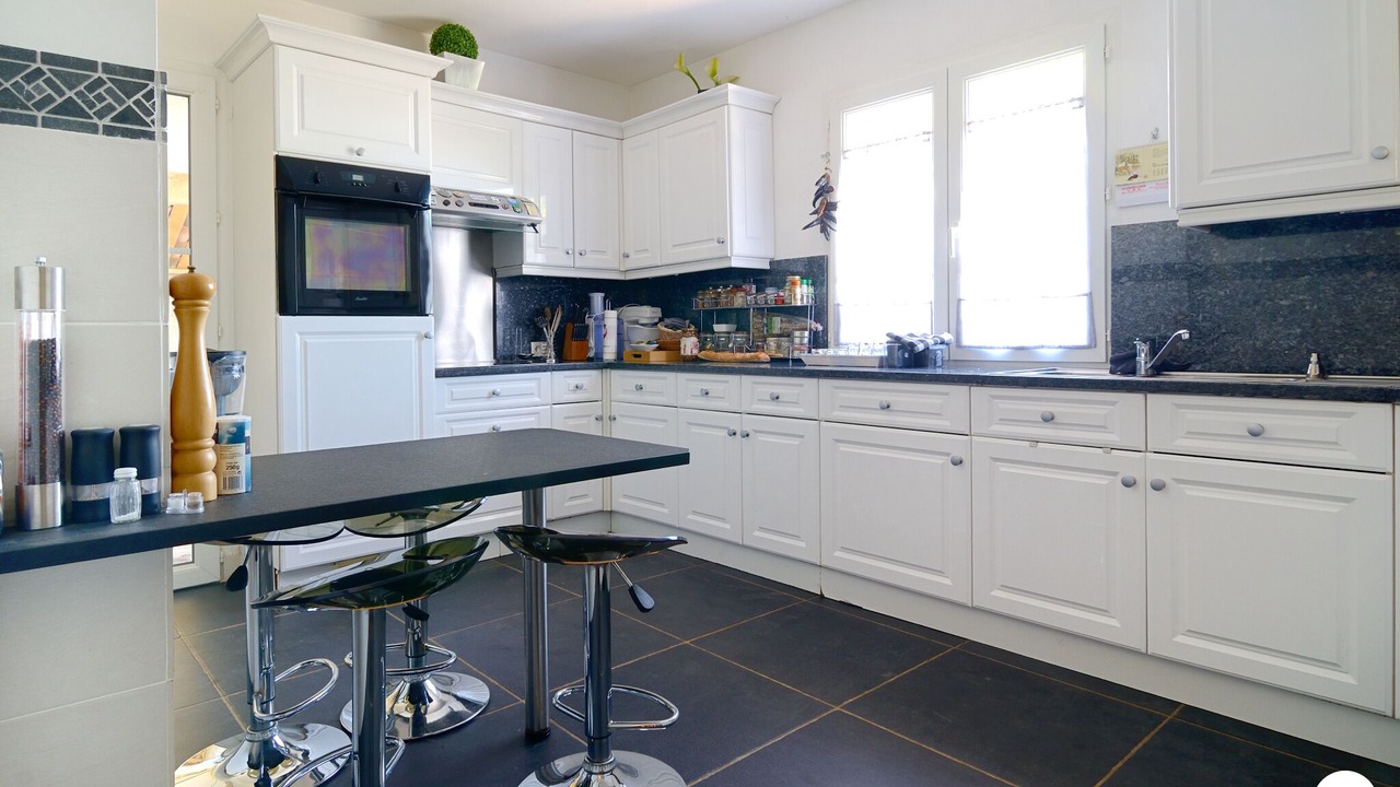 Photo of Kitchen in Eguilles