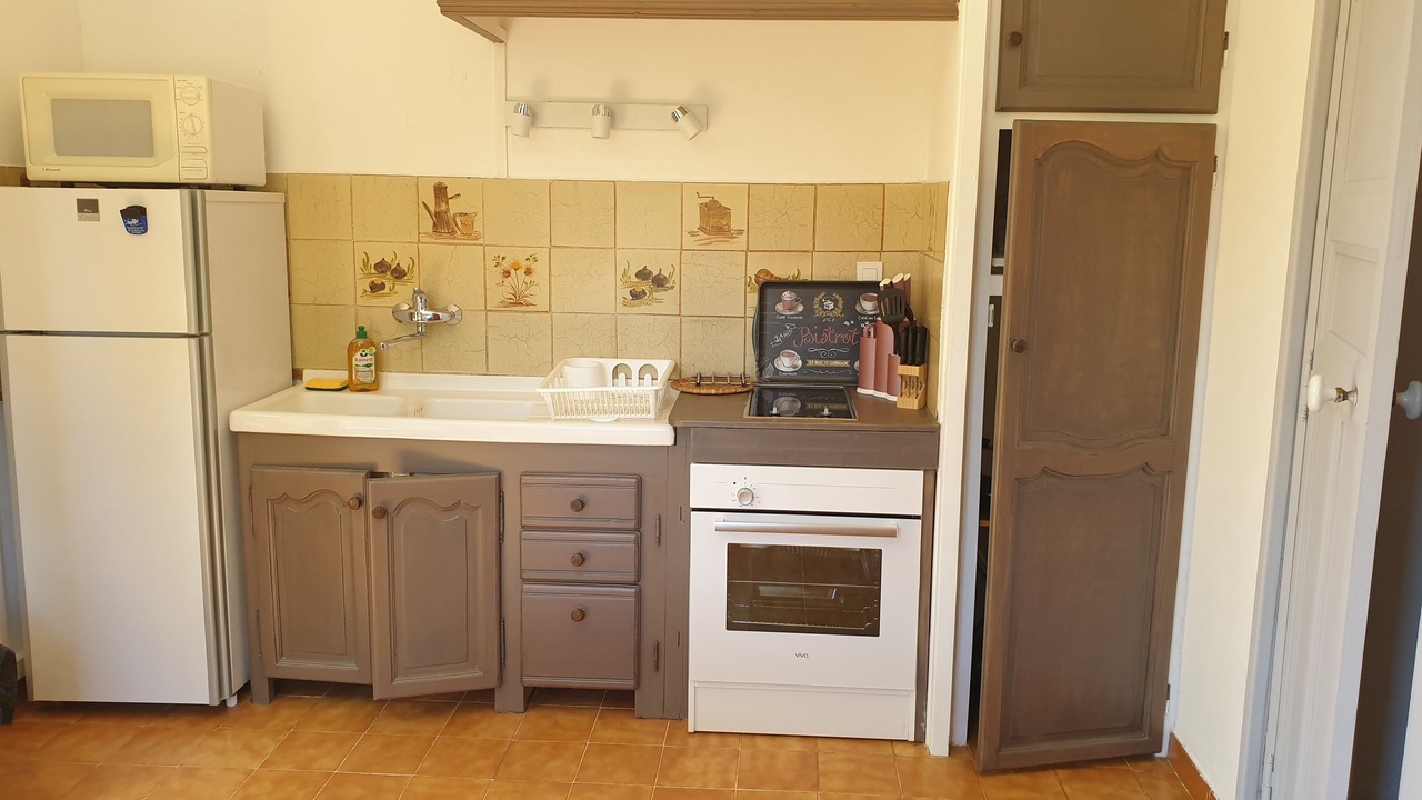 Photo of Kitchen in Greoux-les-Bains