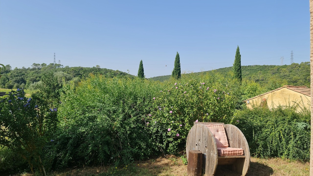 Photo of Outdoor in Saint-Just-et-Vacquieres