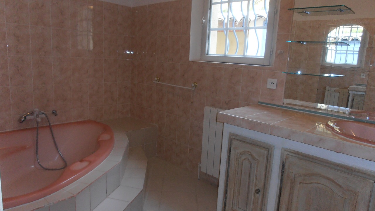 Photo of Bathroom in Draguignan