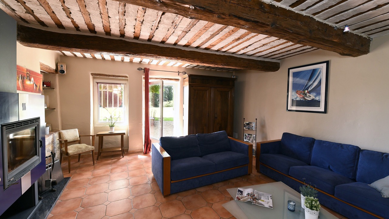 Photo of Livingroom in Caumont-sur-Durance