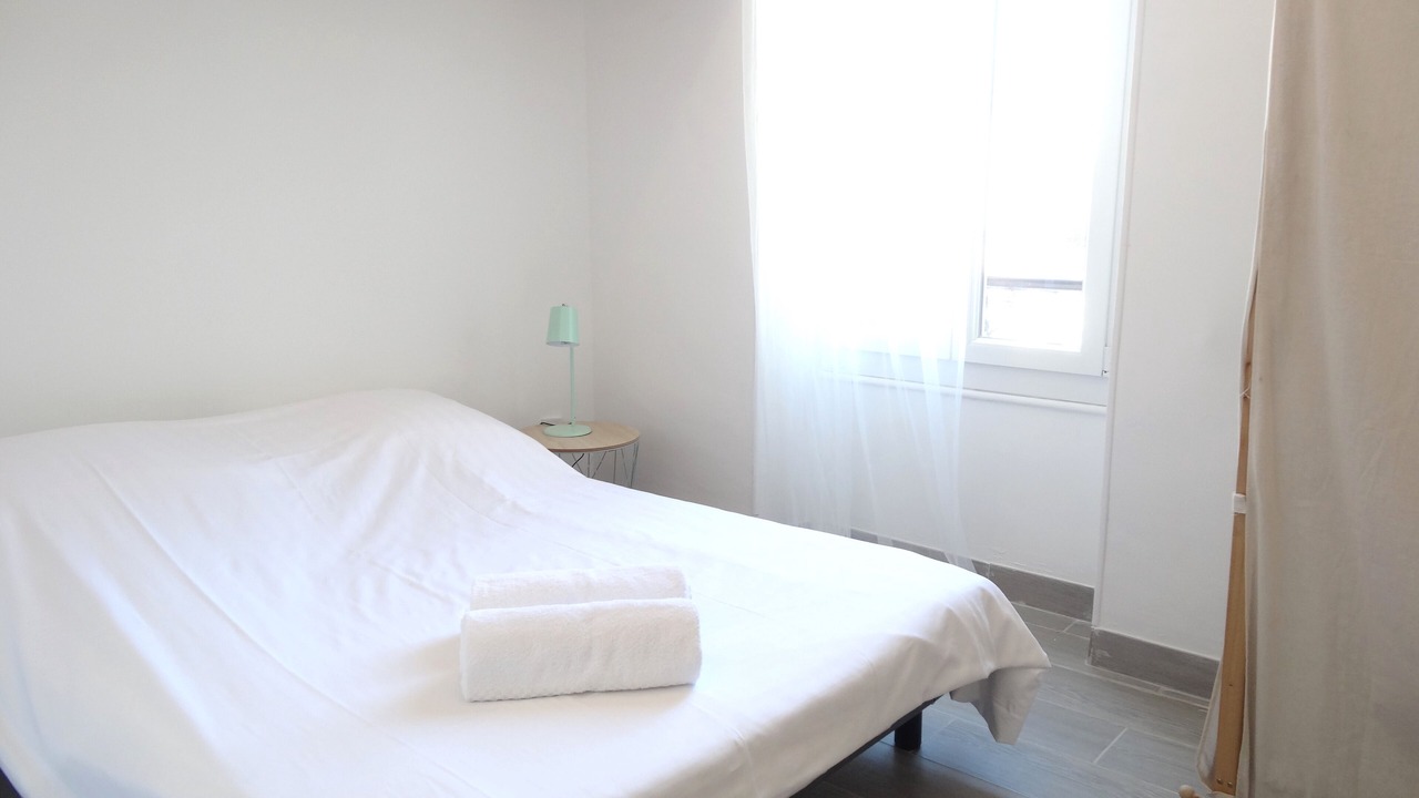 Photo of Bedroom in Saint-Lambert