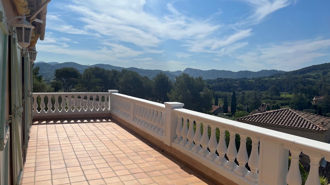 Photo of Patio Balcony in La Cadiere-d'Azur