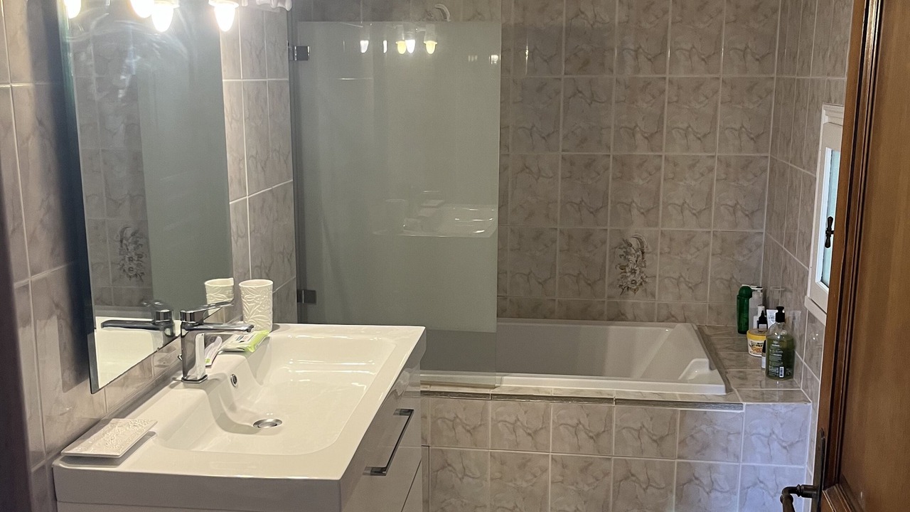 Photo of Bathroom in La Cadiere-d'Azur