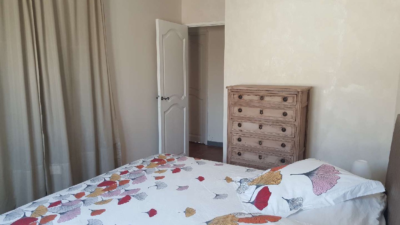 Photo of Bedroom in Velleron
