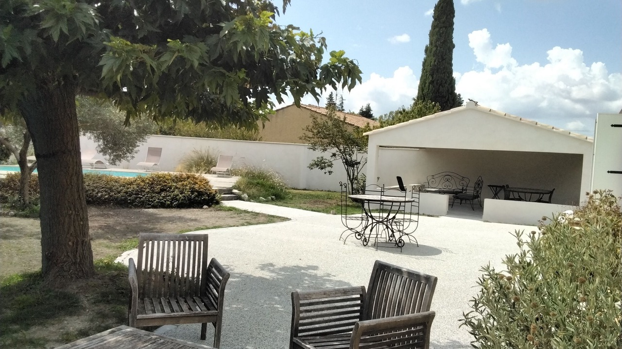 Photo of Patio Balcony in Velleron