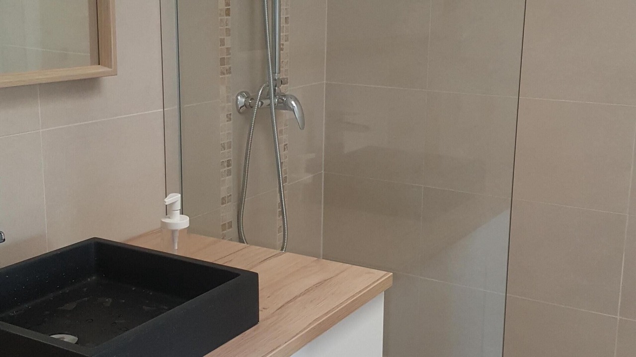 Photo of Bathroom in Velaux