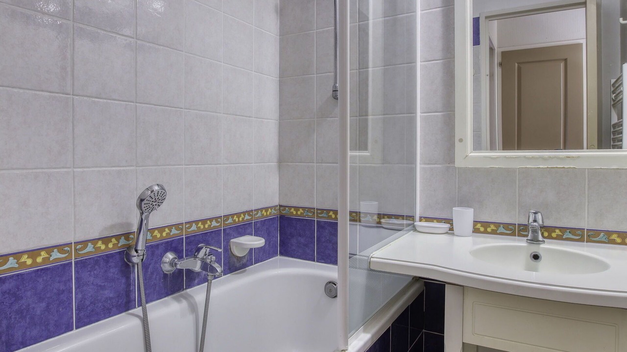 Photo of Bathroom in Six-Fours-les-Plages