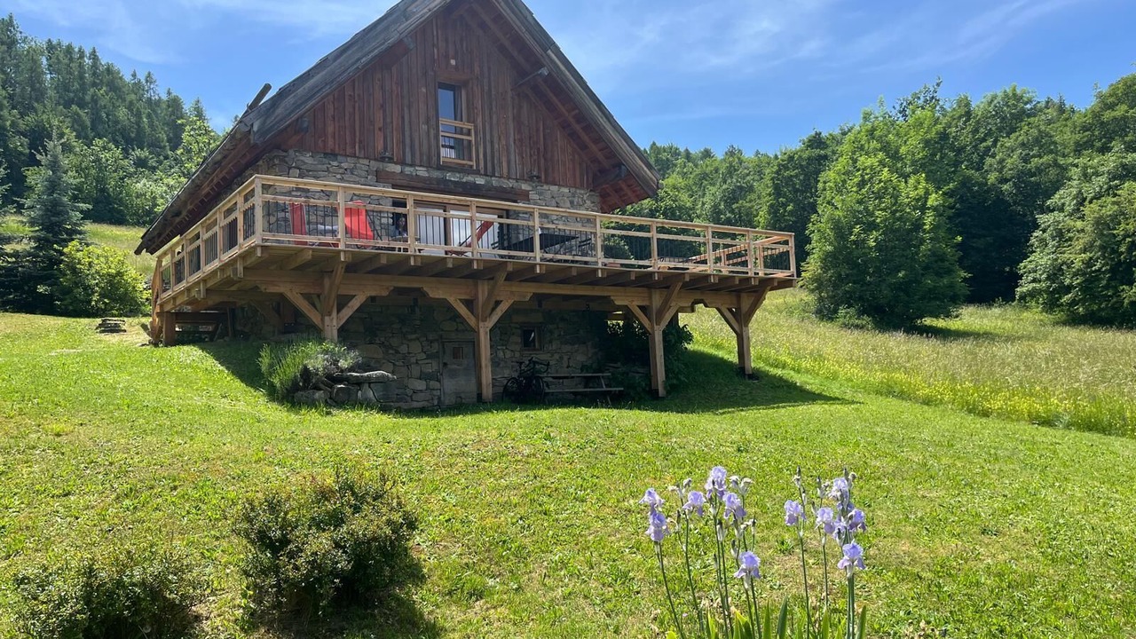 Photo of Outdoor in Pontis