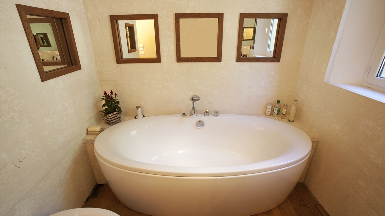 Photo of Bathroom in Bonnieux