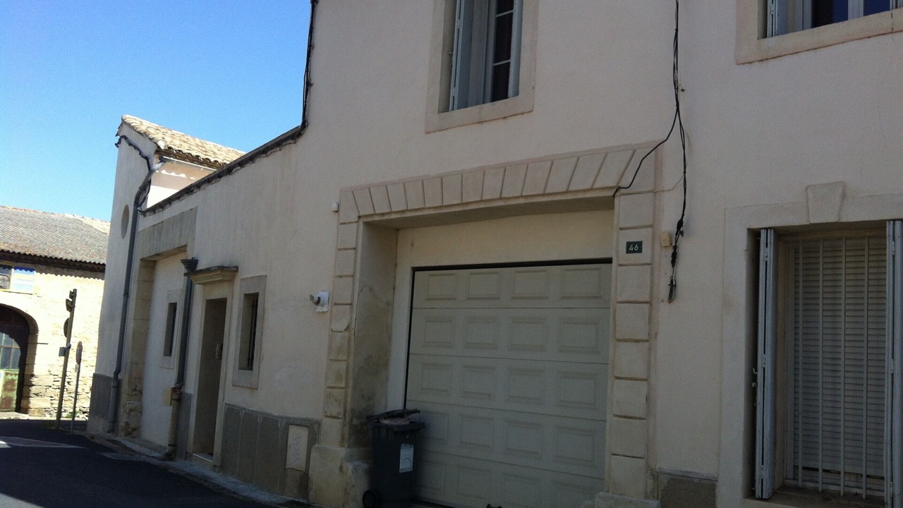 Photo of Outdoor in Saint-Series