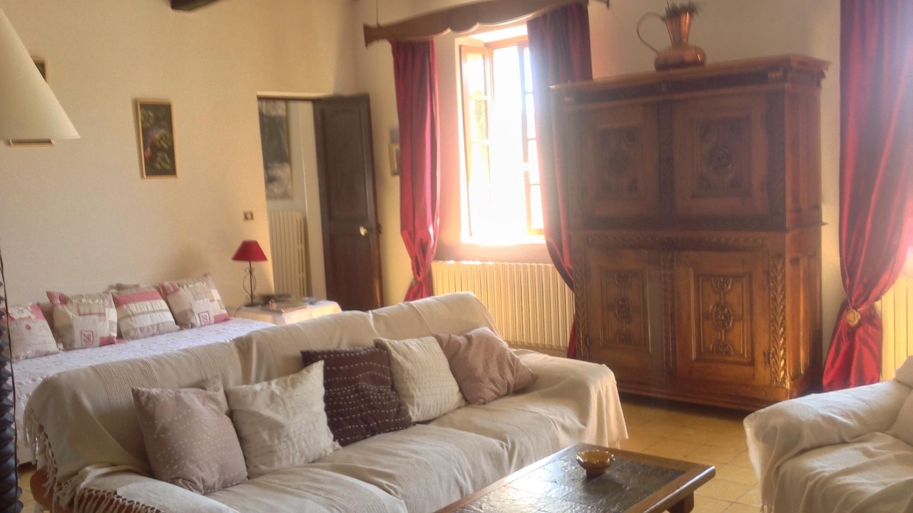 Photo of Livingroom in Aiglun