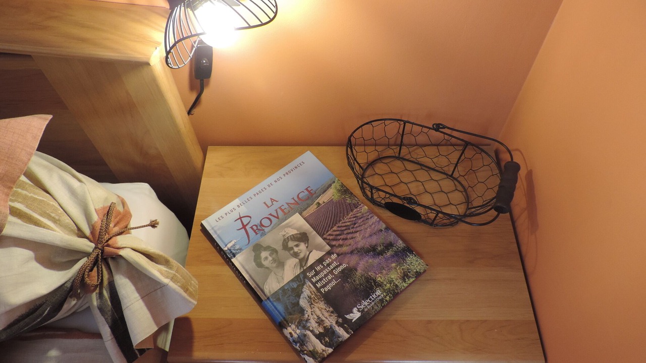 Photo of Bedroom in Cavaillon