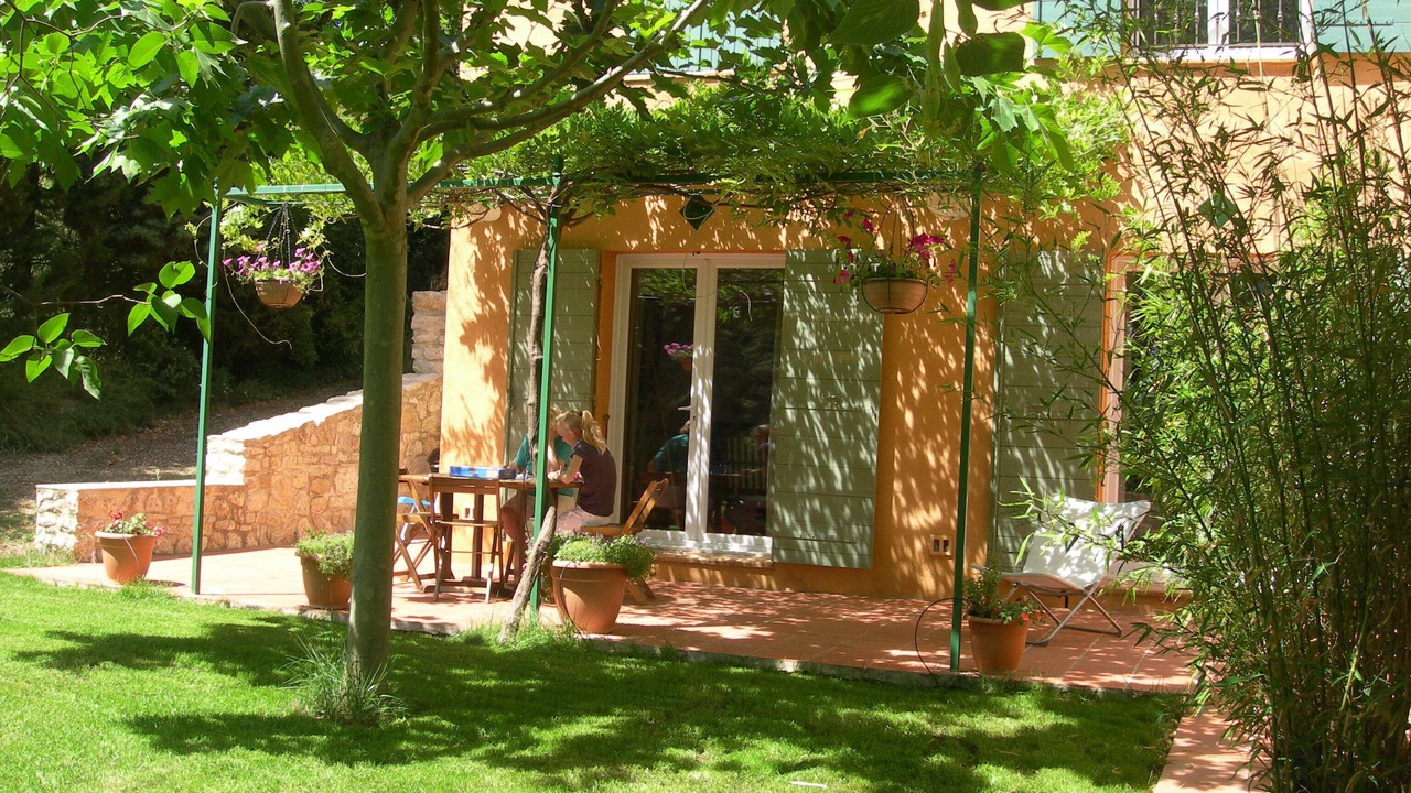 Photo of Patio Balcony in Eguilles
