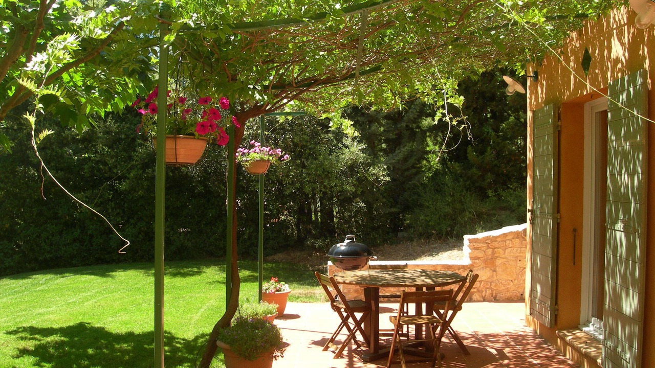 Photo of Outdoor in Eguilles