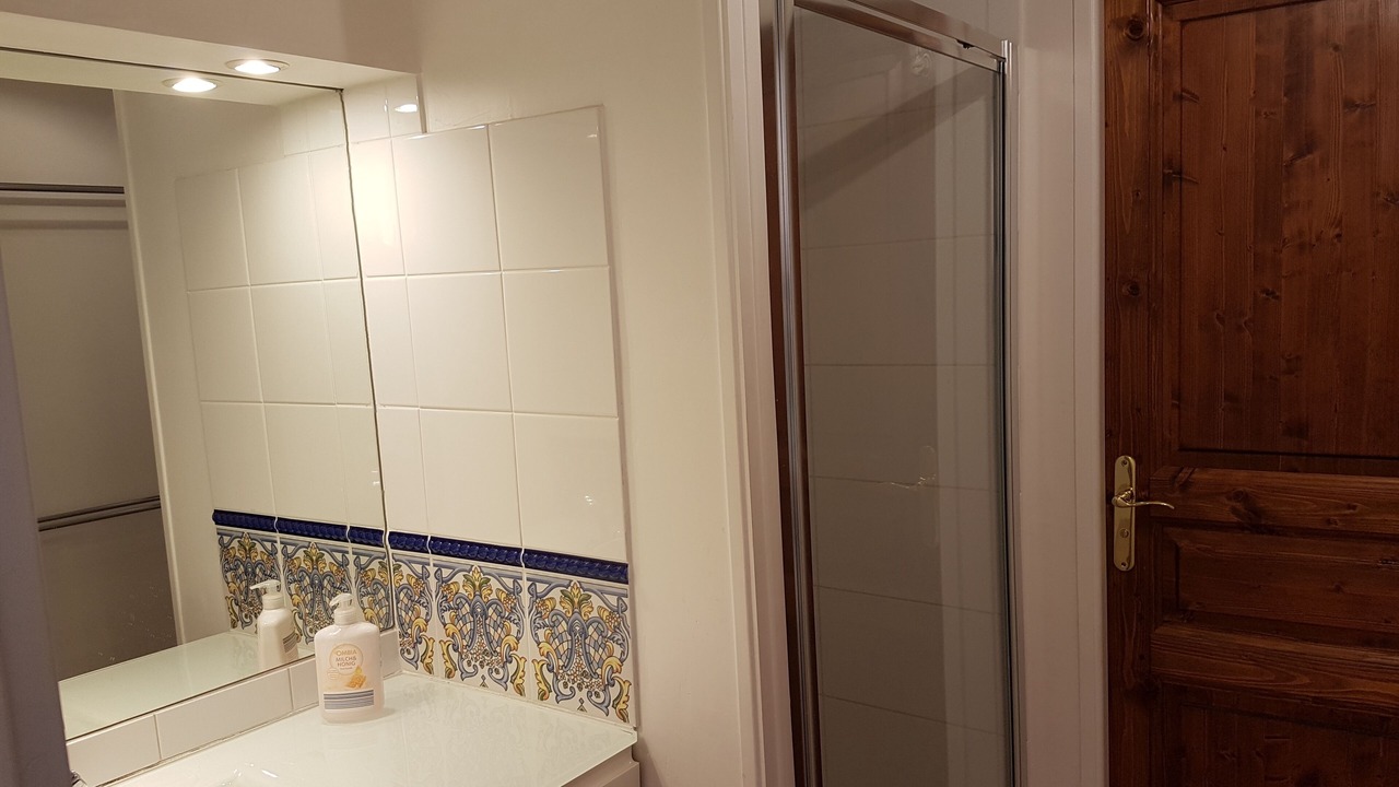 Photo of Bathroom in Eguilles