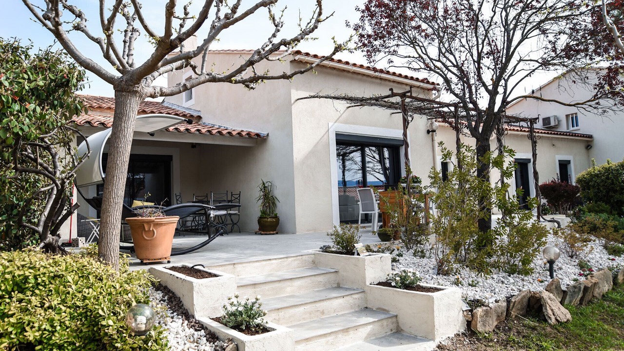 Photo of Patio Balcony in La Bouilladisse