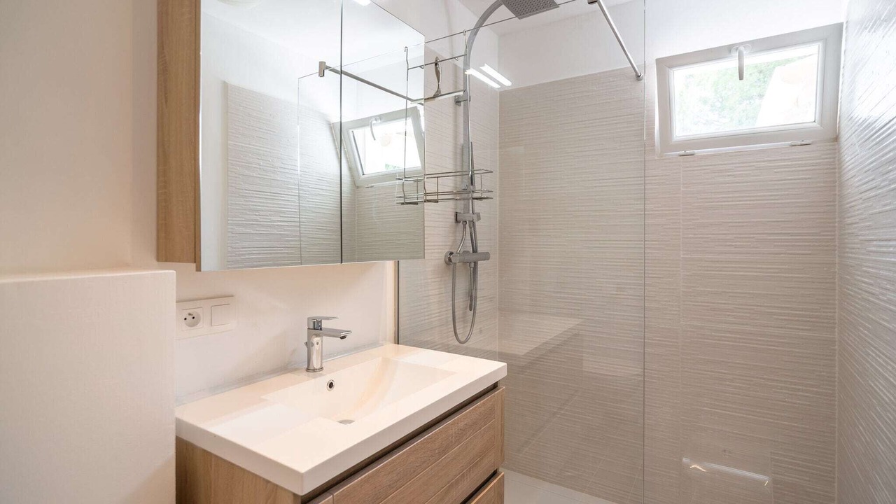 Photo of Bathroom in Pouzols-Minervois