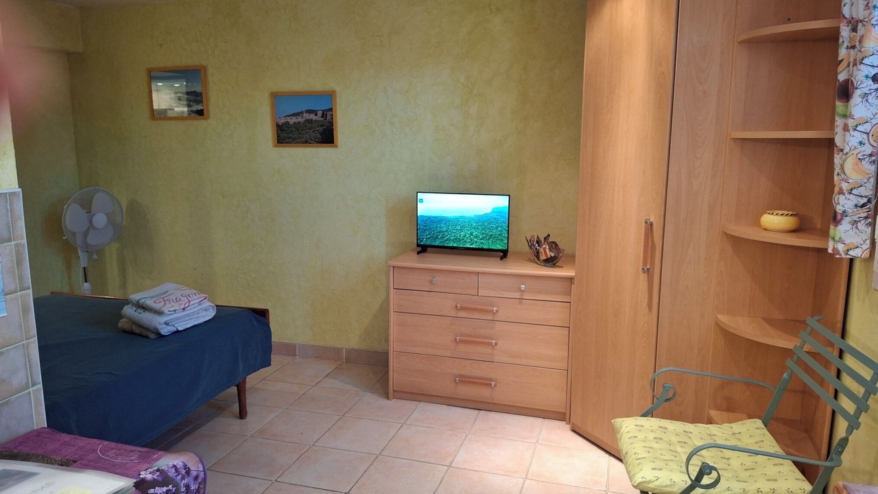 Photo of Bedroom in Pierrefeu-du-Var