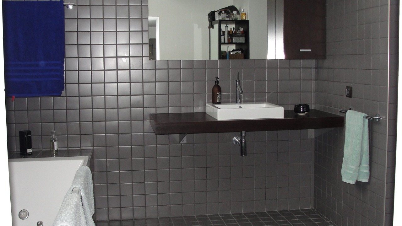 Photo of Bathroom in Arles