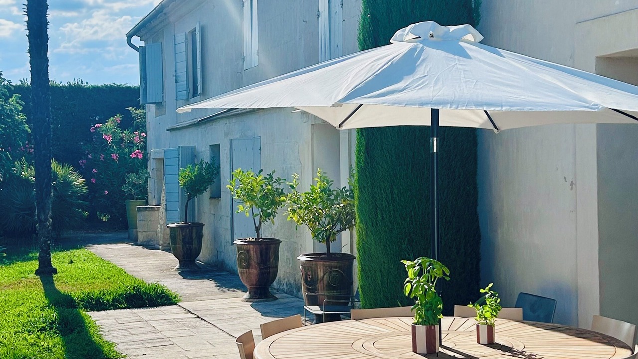 Photo of Outdoor in Arles