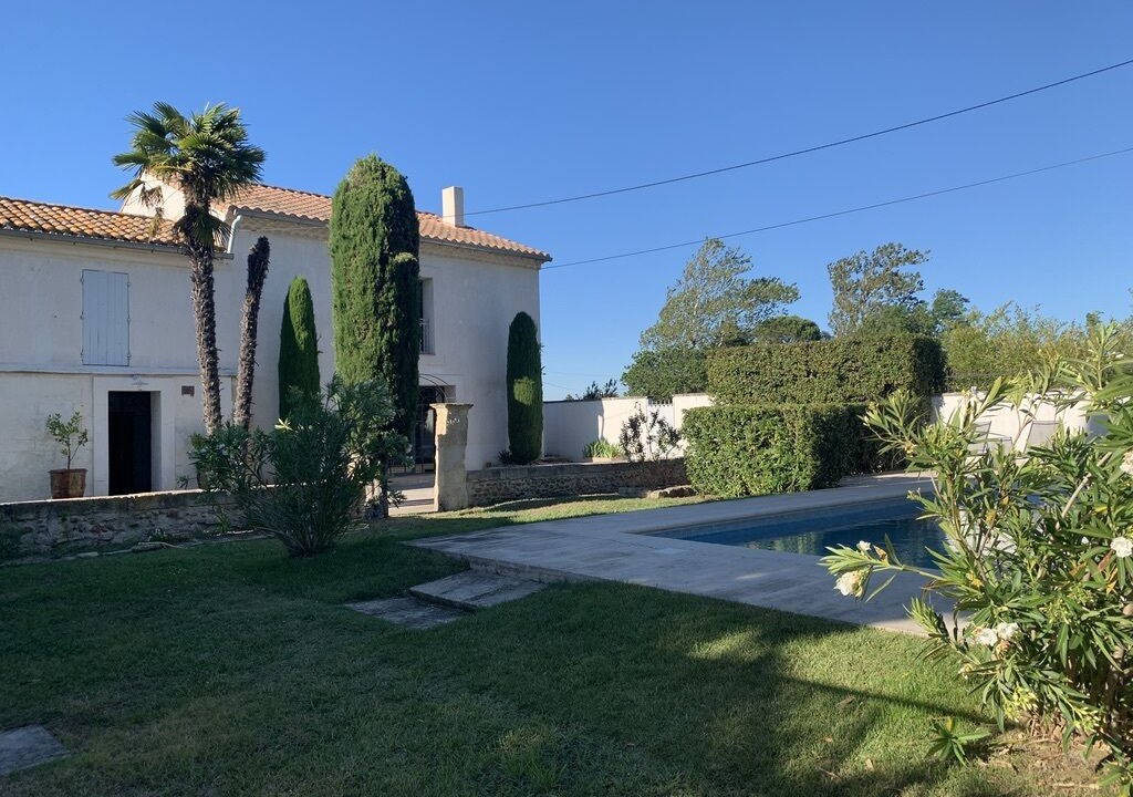 Photo of Outdoor in Arles