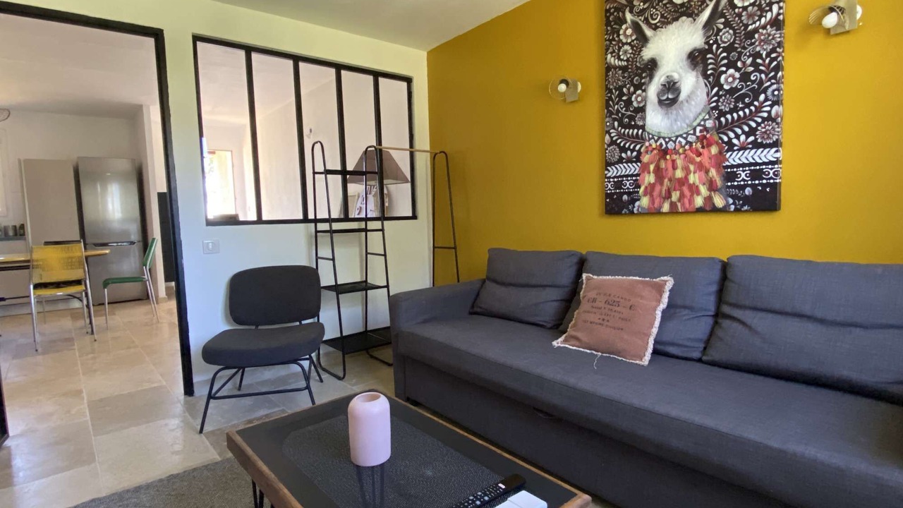Photo of Livingroom in Beaucaire