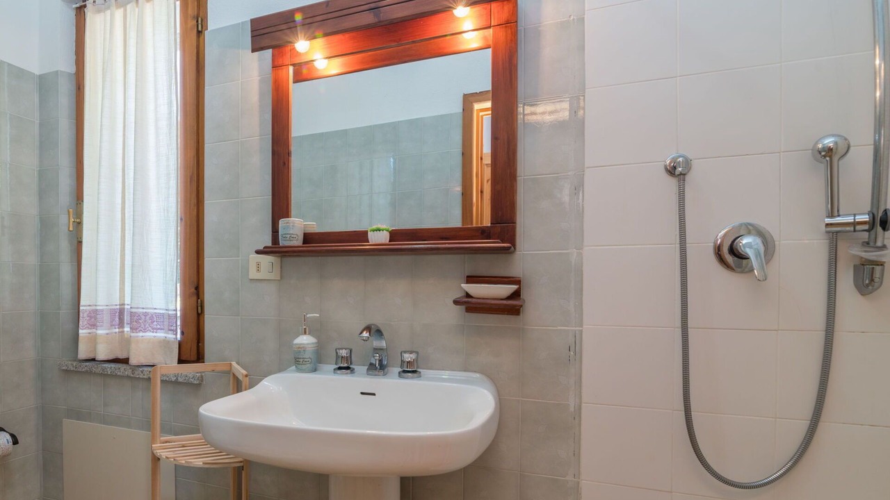 Photo of Bathroom in Golfo Aranci