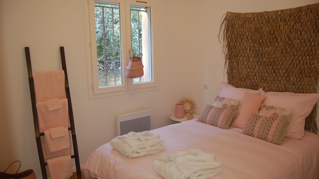 Photo of Bedroom in Salon-de-Provence