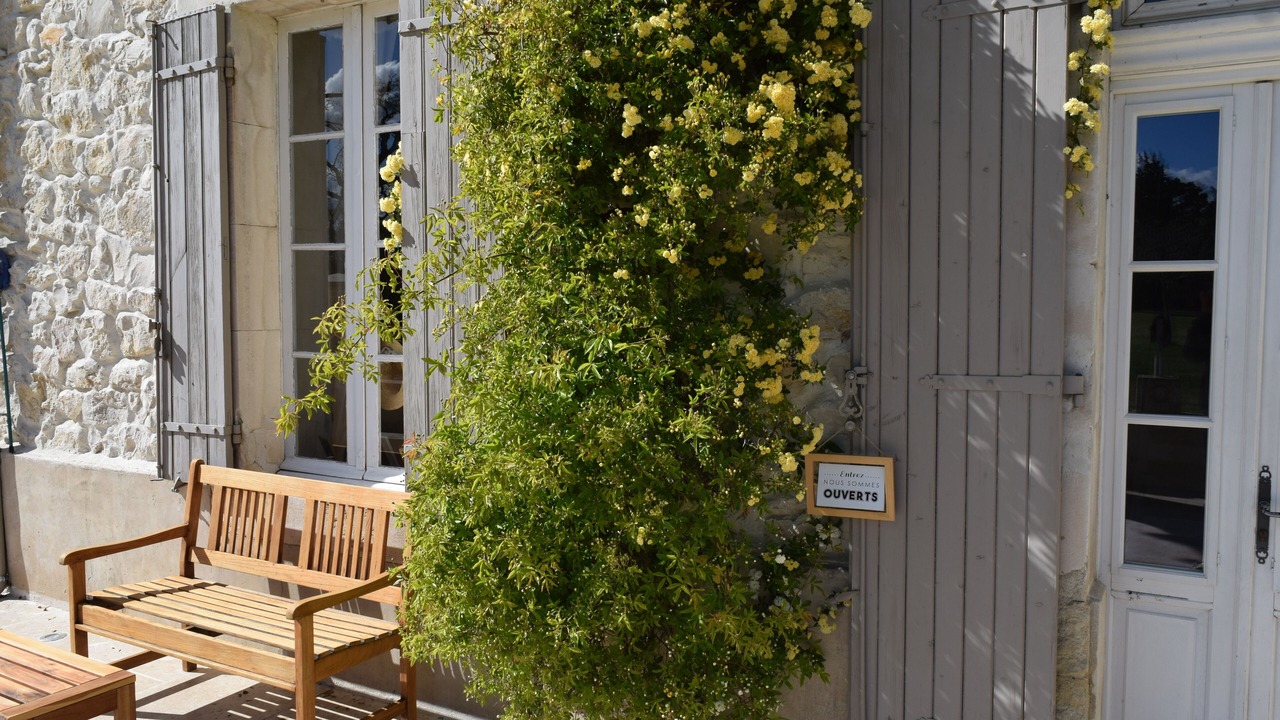 Photo of Patio Balcony in Caumont-sur-Durance