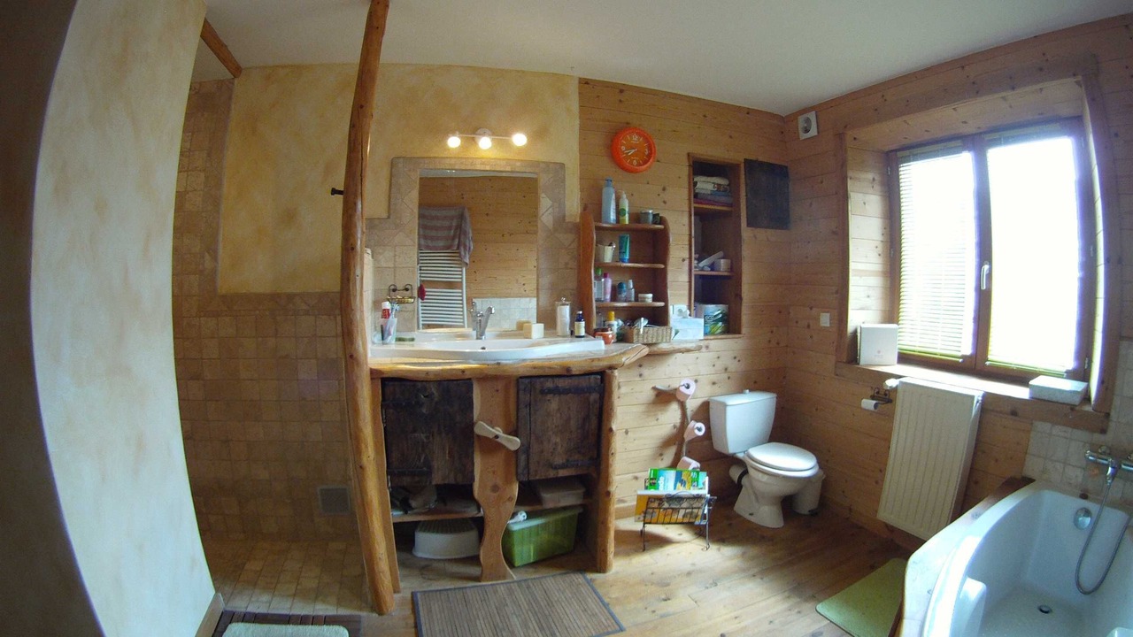 Photo of Bathroom in Meyronnes