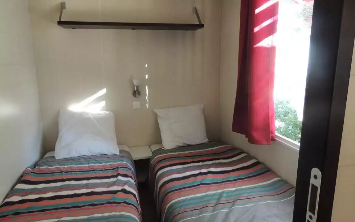Photo of Bedroom in Boisseron