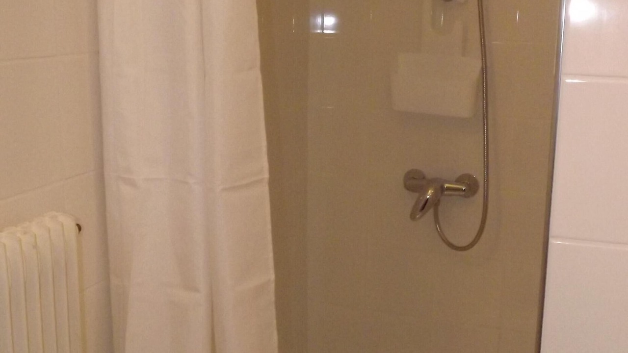Photo of Bathroom in Cavaillon