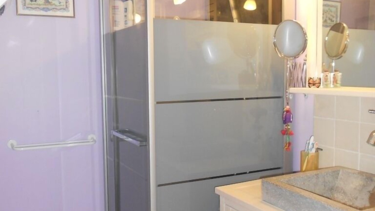 Photo of Bathroom in Saintes-Maries-de-la-Mer