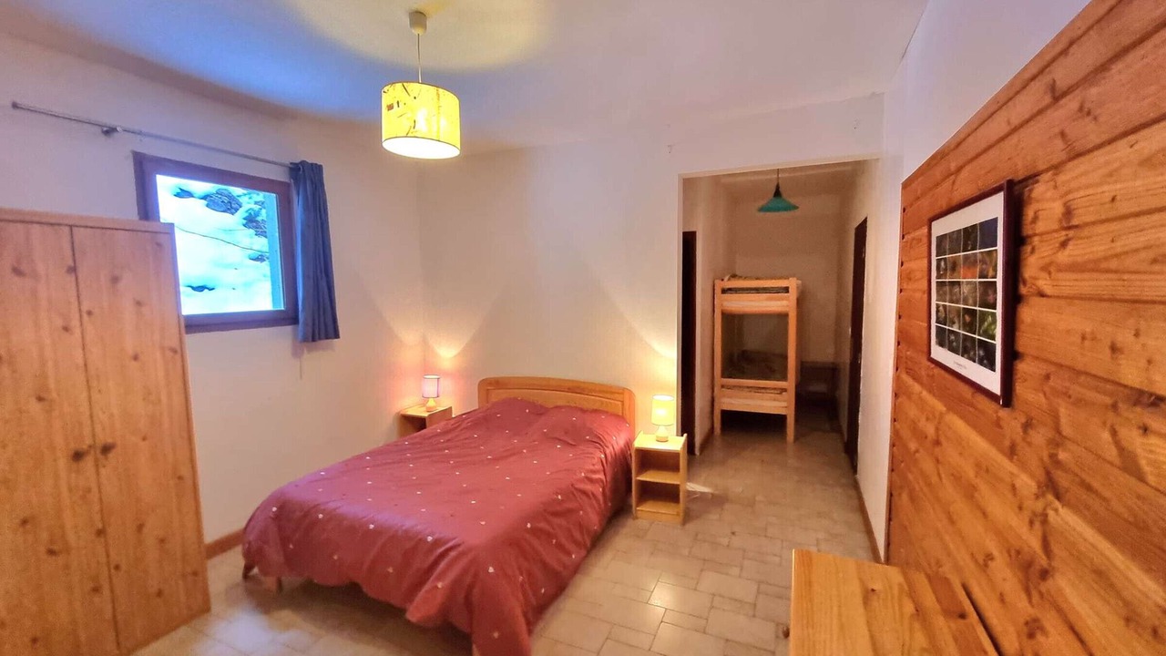 Photo of Bedroom in Saint-Michel-de-Chaillol