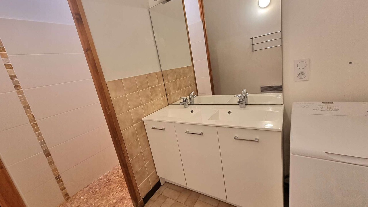 Photo of Bathroom in Saint-Michel-de-Chaillol