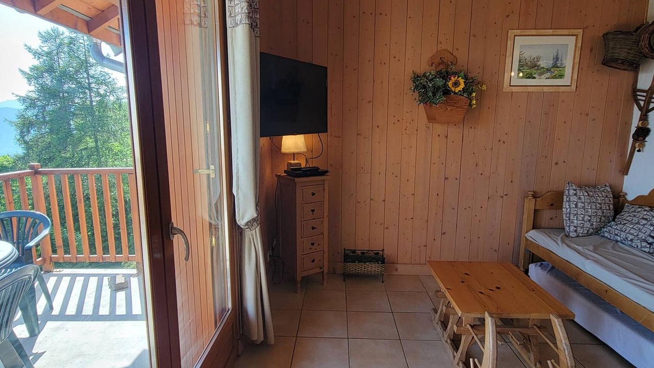 Photo of Livingroom in Saint-Michel-de-Chaillol
