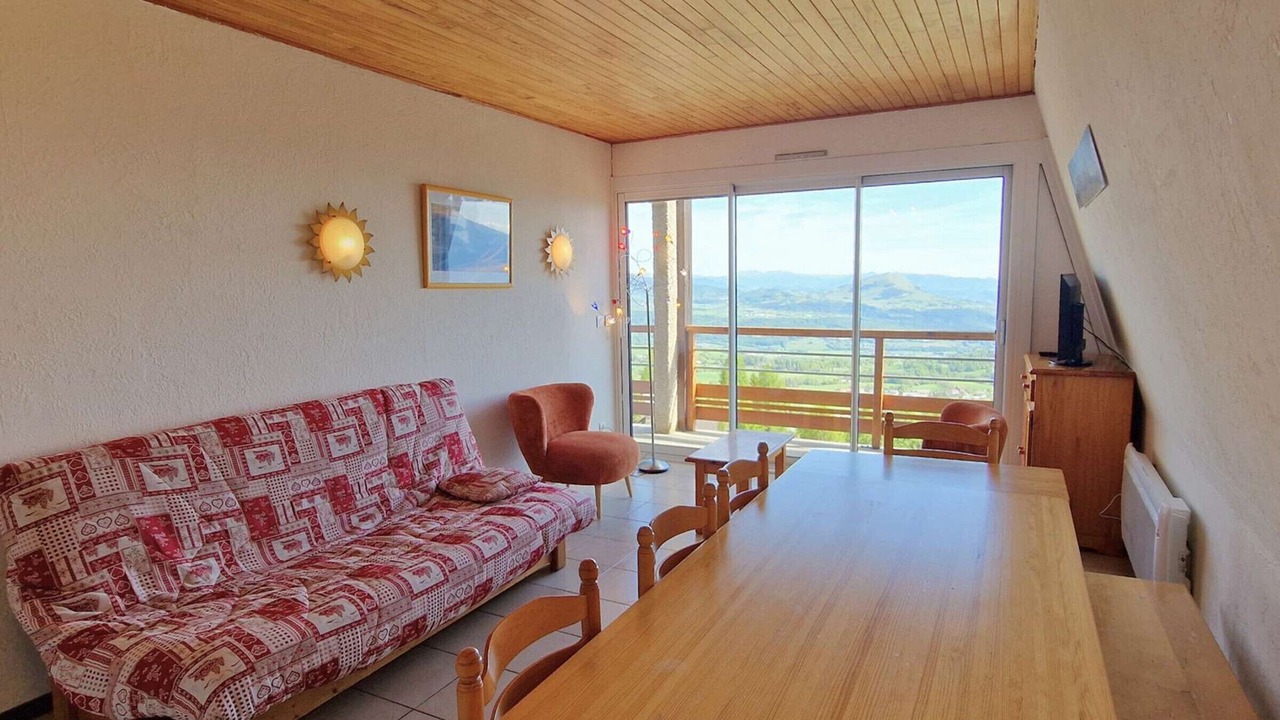 Photo of Livingroom in Saint-Michel-de-Chaillol