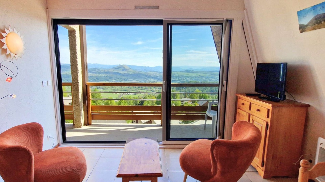 Photo of Livingroom in Saint-Michel-de-Chaillol