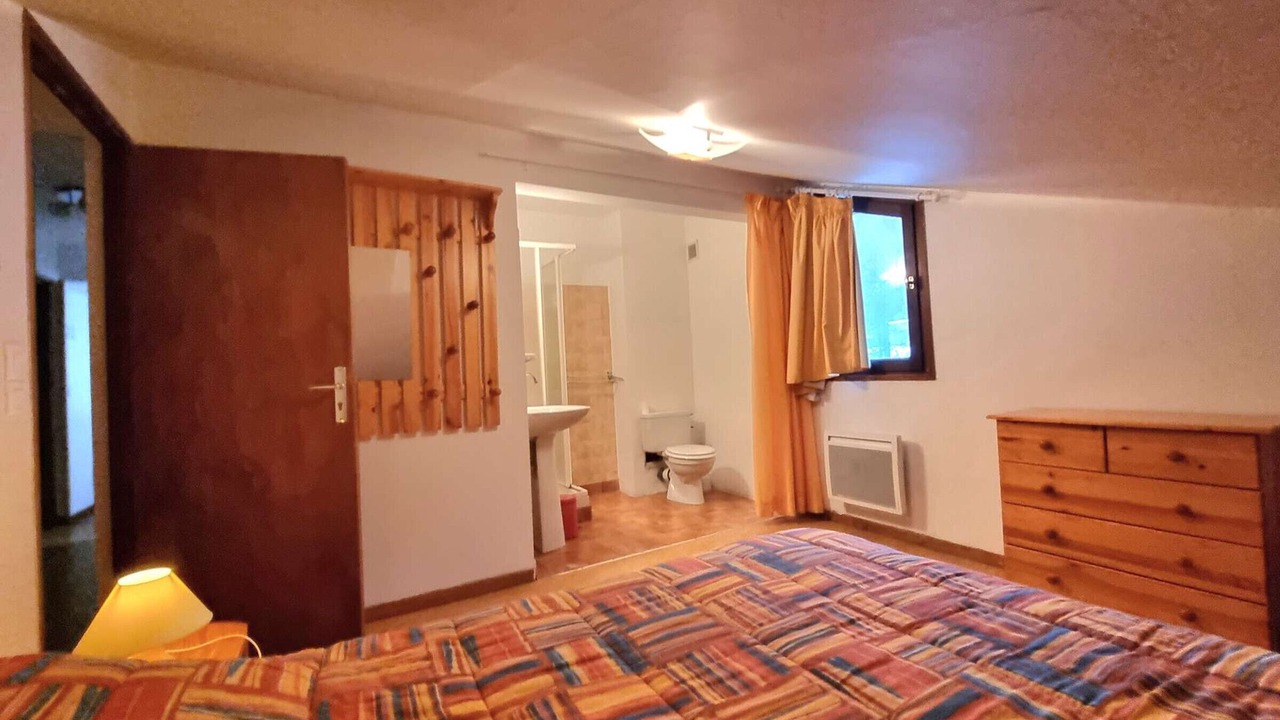 Photo of Bedroom in Saint-Michel-de-Chaillol