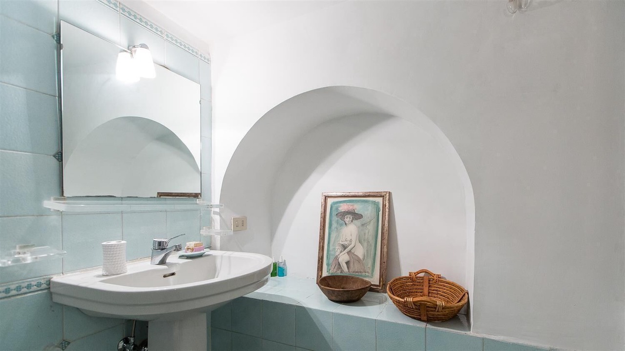 Photo of Bathroom in Monti