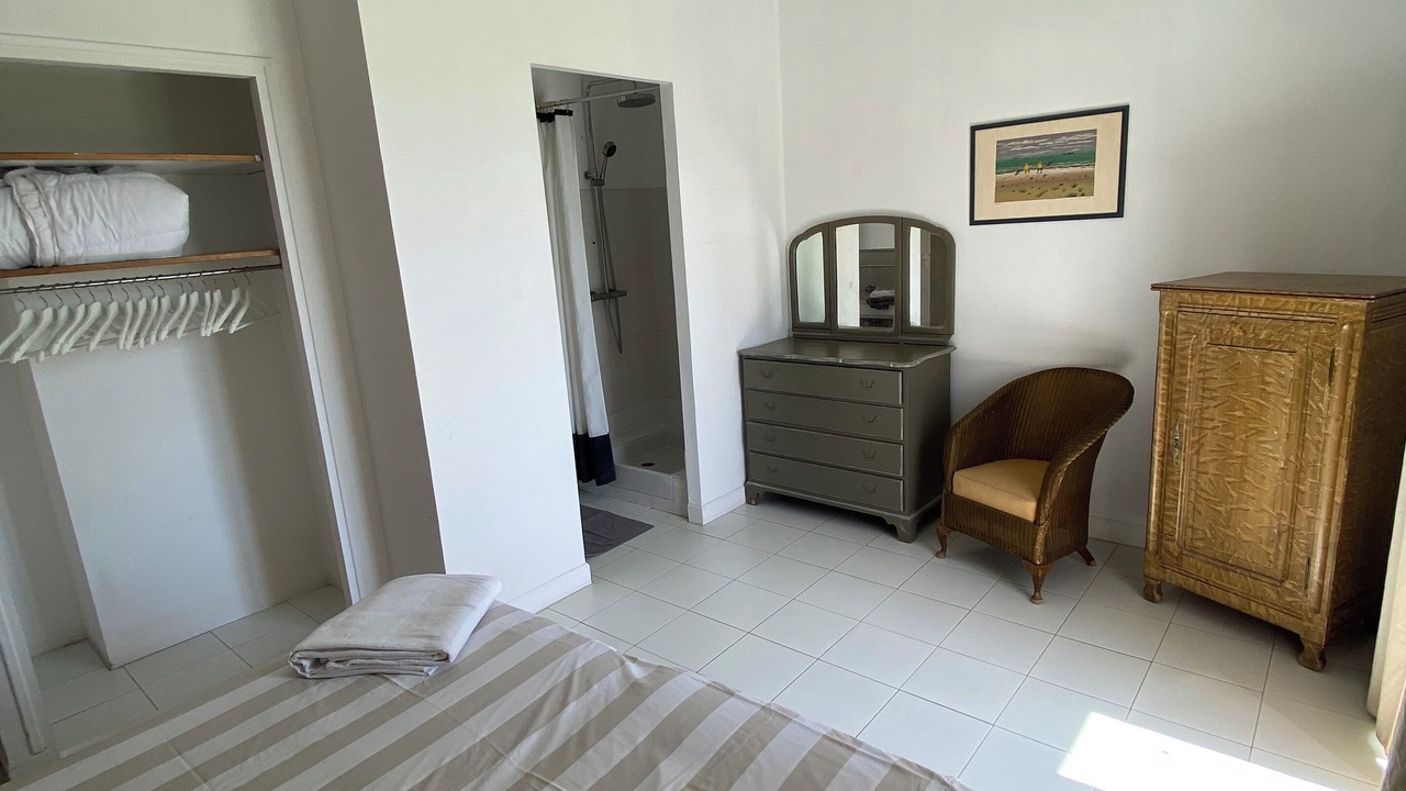 Photo of Bedroom in Maussane