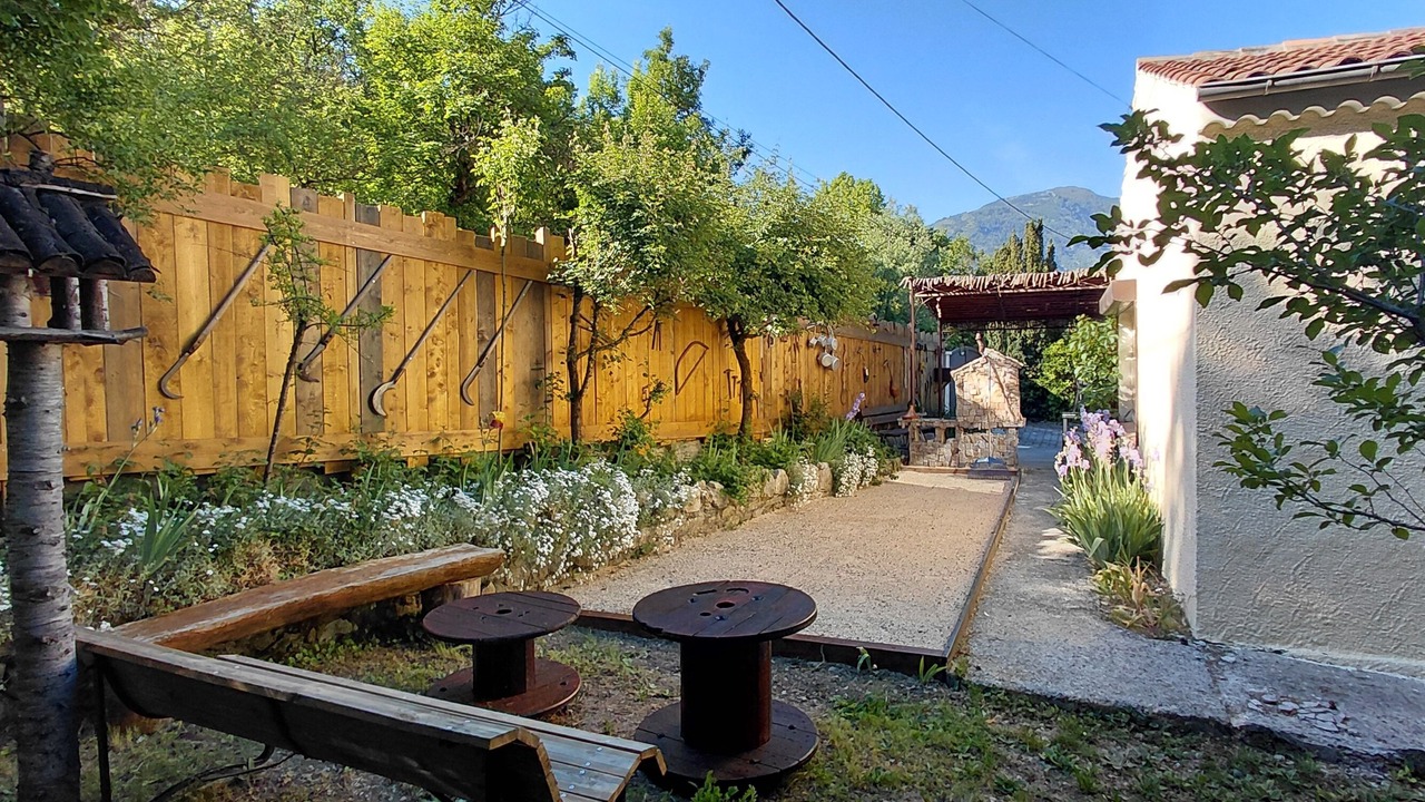 Photo of Outdoor in Castellane